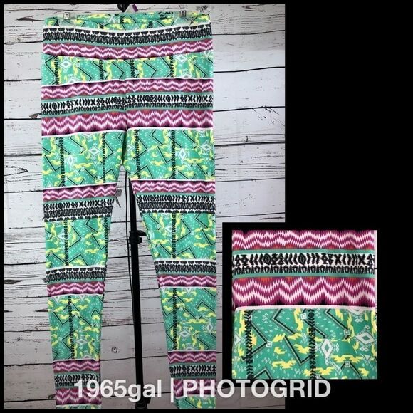 LuLaRoe Plus Size Tall&Curvy Leggings Aztec Design - Picture 1 of 8